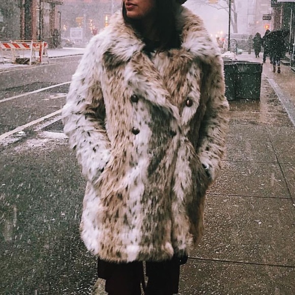 LF Jackets & Blazers - LF Fur coat